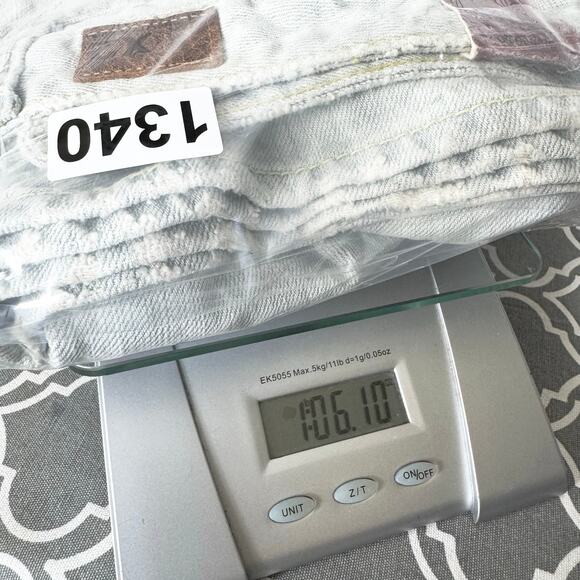 NWT Express Jeans Flare Leg Women’s Sz 8 Vintage Bleach Wash Cotton Western Boho - Picture 15 of 15